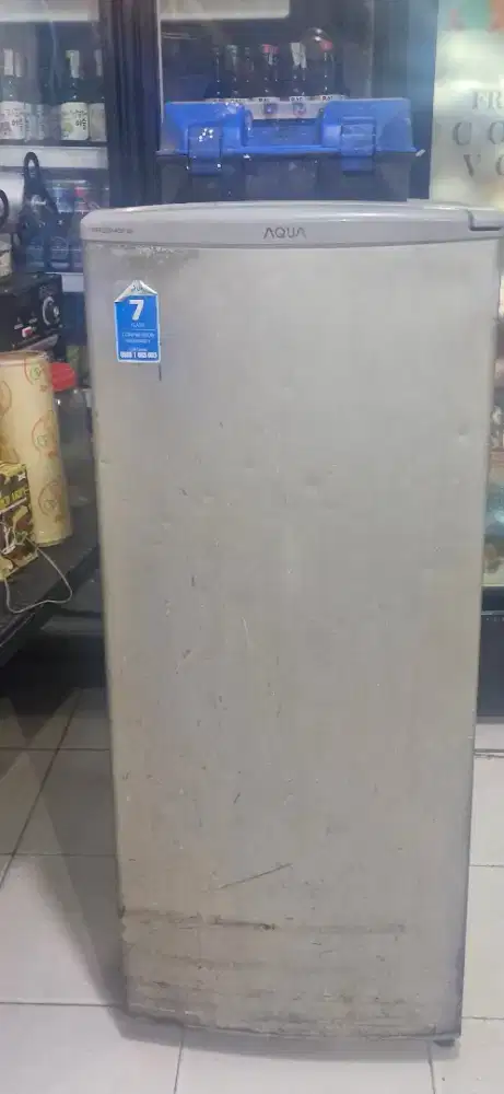 dijual Freezer aqua