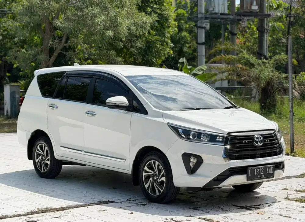 TOYOTA INNOVA REBORN 2021 2.4 V LUXURY SOLAR AT