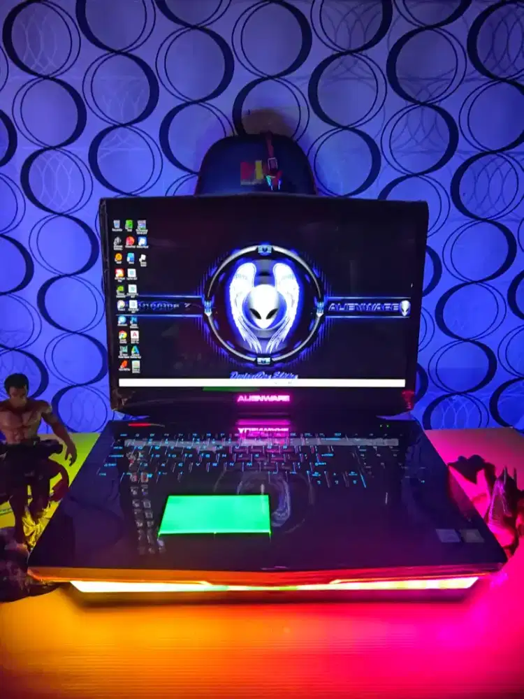 Alienware 17-A14+ Pro Super Premium [RAM 16 GB SSD+HDD VGA NVIDIA GTX]
