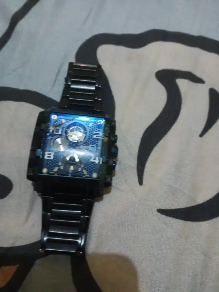 Jam tangan expedition