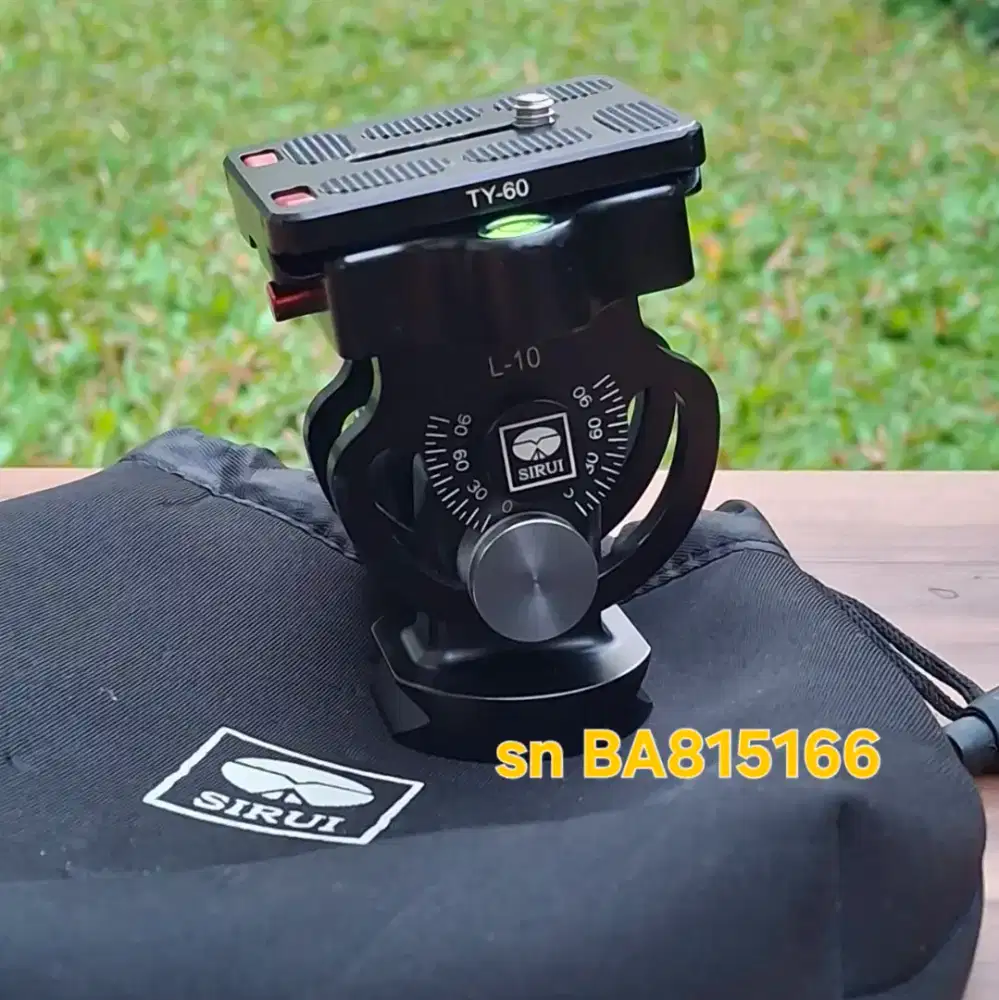 Tilt Head Sirui L-10