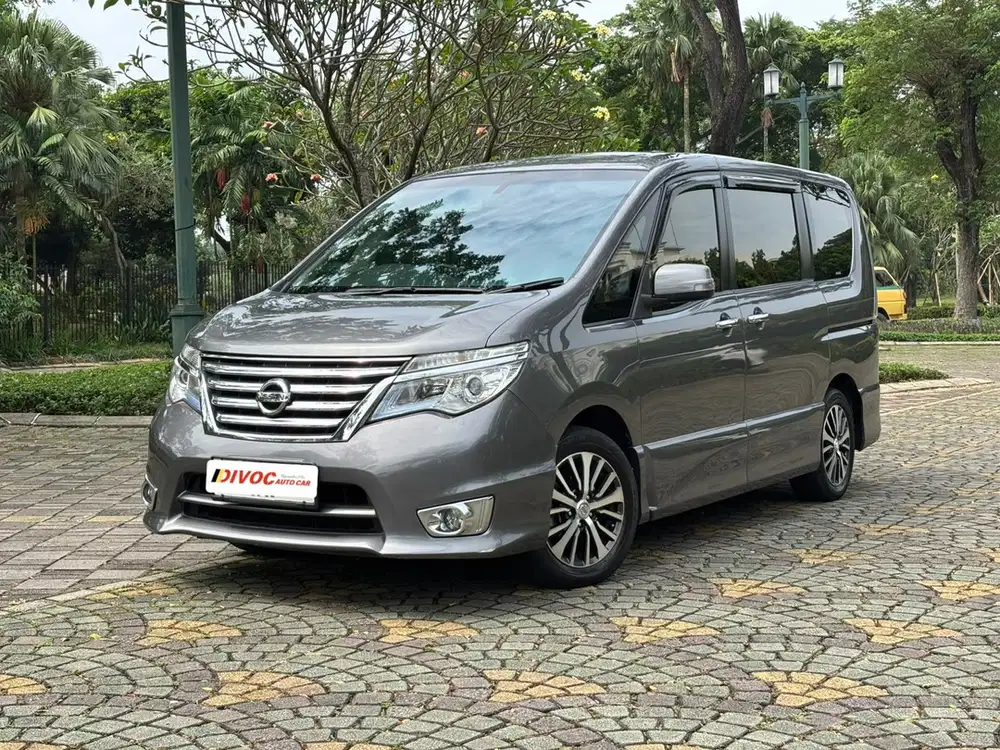 Nissan Serena 2015 Bensin