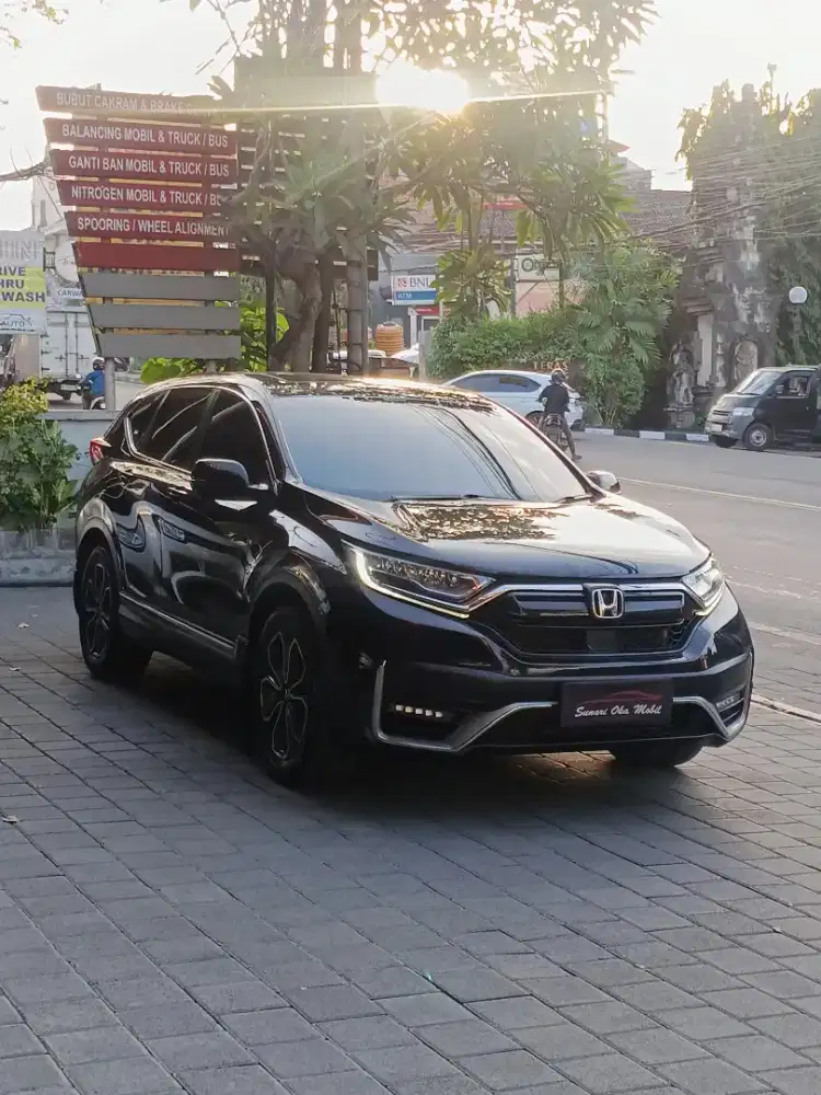 HONDA CR-V TURBO PRESTIGE SENSING 2022 SEPERTI BARU