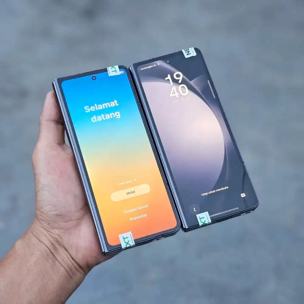 SAMSUNG GALAXY Z FOLD 5 SEIN 5G 12/512 GB MULUS MINUS LCD DALAM