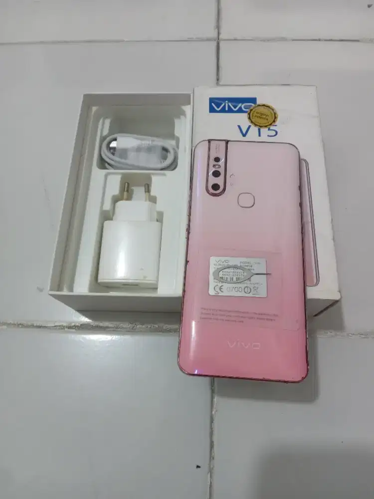 VIVO V15 Ram 8GB fulset