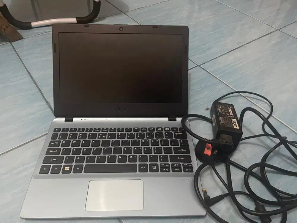 Acer V5 132 RAM 4 GB 128 SSD