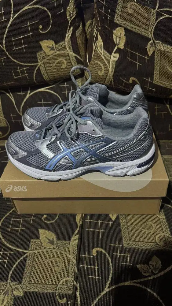 (Preloved) - Sepatu Asics Gel 1130 - (Size 45/28,5 cm)