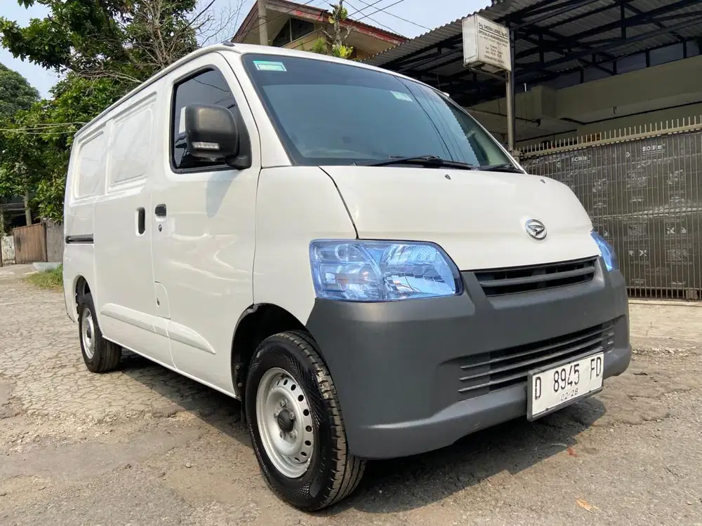 GRANMAX BLINDVAN 1.3 AIRBAG AC 2018  MANUAL PUTIH , IRIT SEKALI !