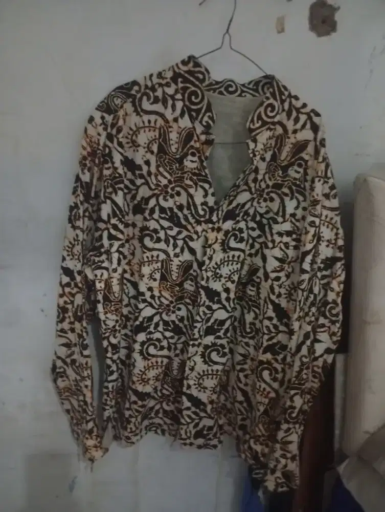 Batik lengan panjang