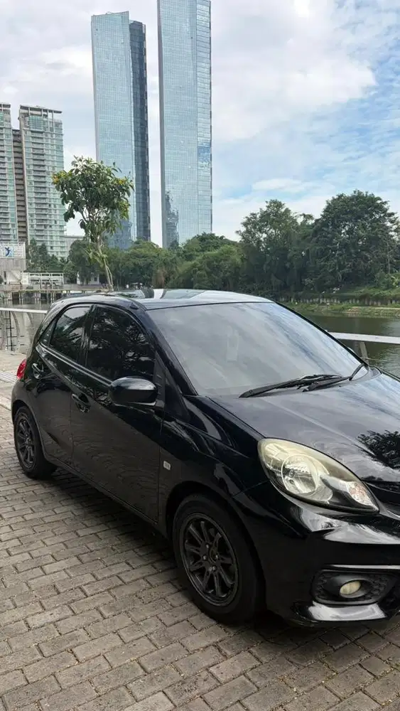 Honda Brio E Satya (2017)