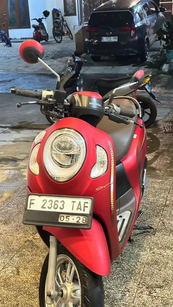 Honda Scoopy Stylish Red 2023 Keyless – Kondisi Mulus, Surat Lengkap