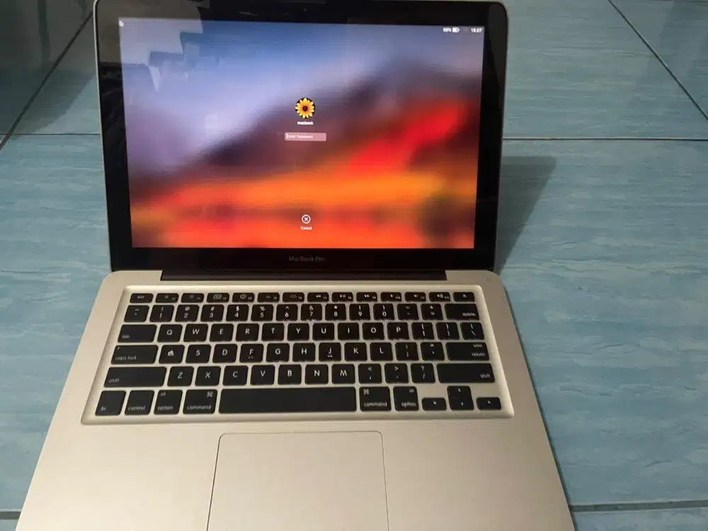 Macbook Pro Late 2011 13.3 Inch