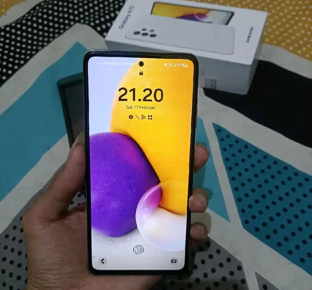 Samsung a72 8/256