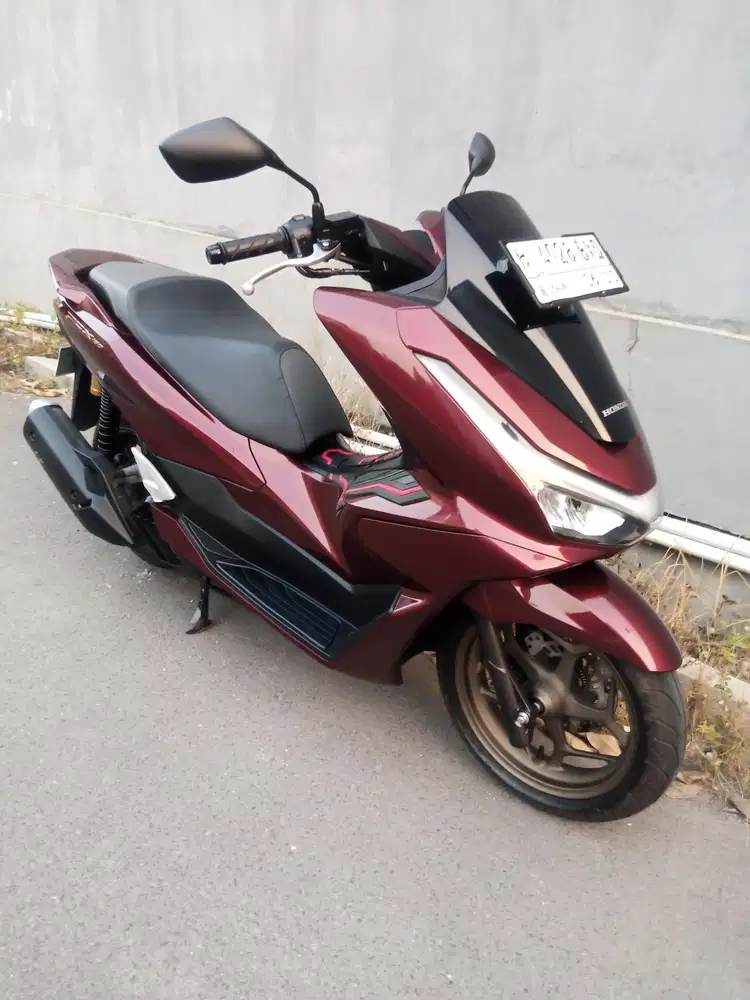 Honda PCX ABS roadsinc burgundi 2025