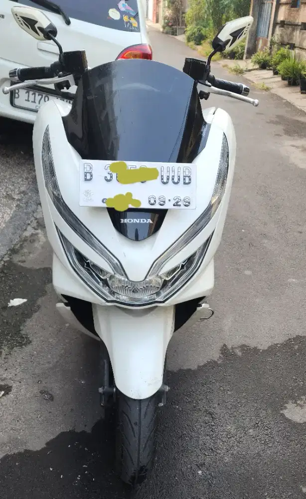 Pcx CBS 2019 putih