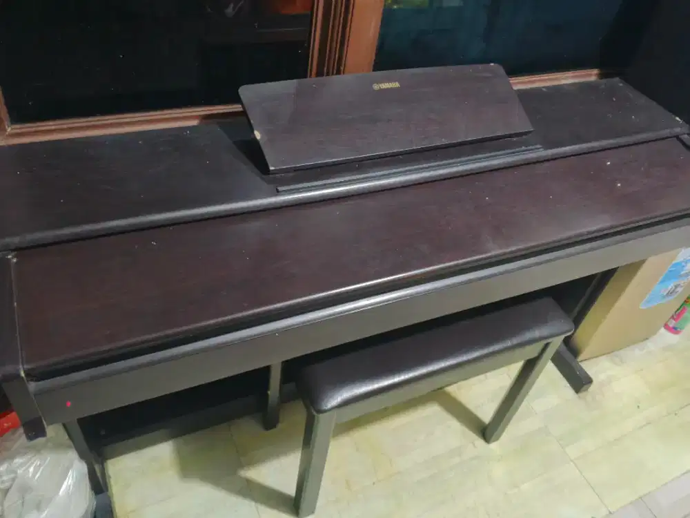 DIJUAL CEPAT PIANO ELEKTRIK ARIUS YDP-144