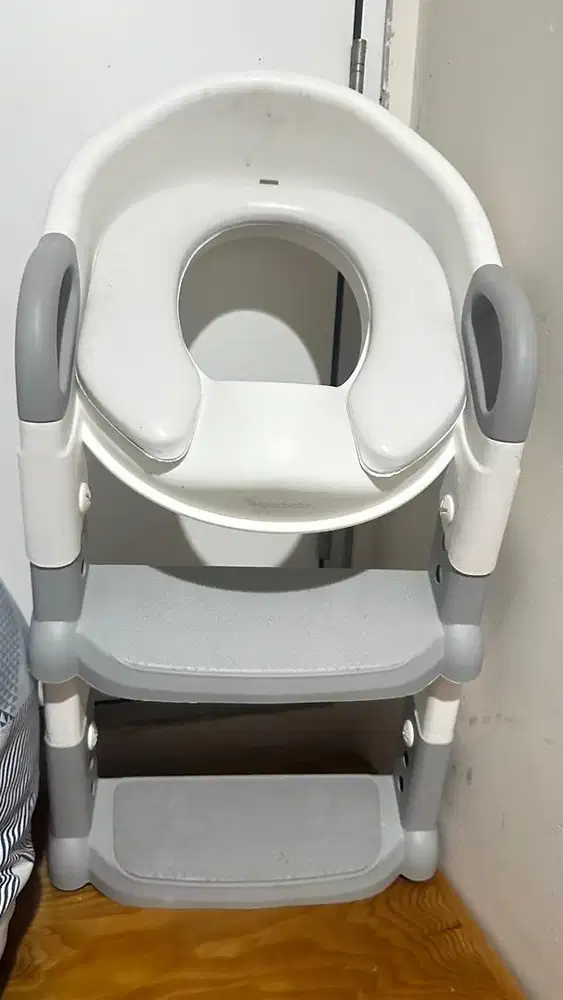 closet toilet trainer anak
