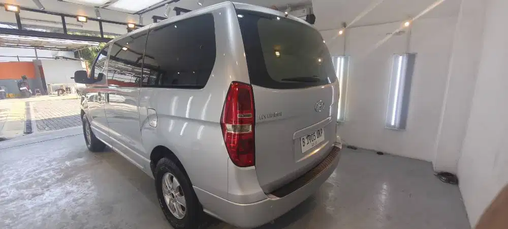 Hyundai H1 CamperVAN / SleeperVAN