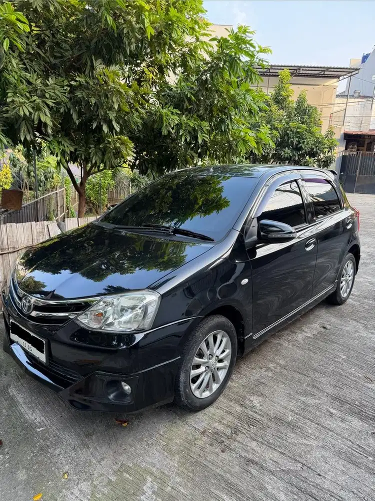 Toyota Etios Valco 2015 Bensin