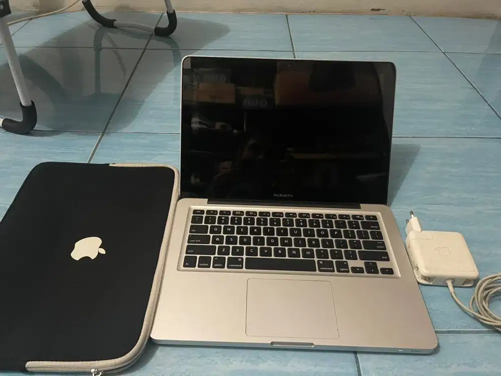 Macbook Pro 13 Mid 2011 ( Intel core i5)