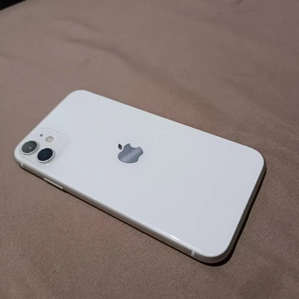 Jual Iphone 11 White 128 GB Ex IBox