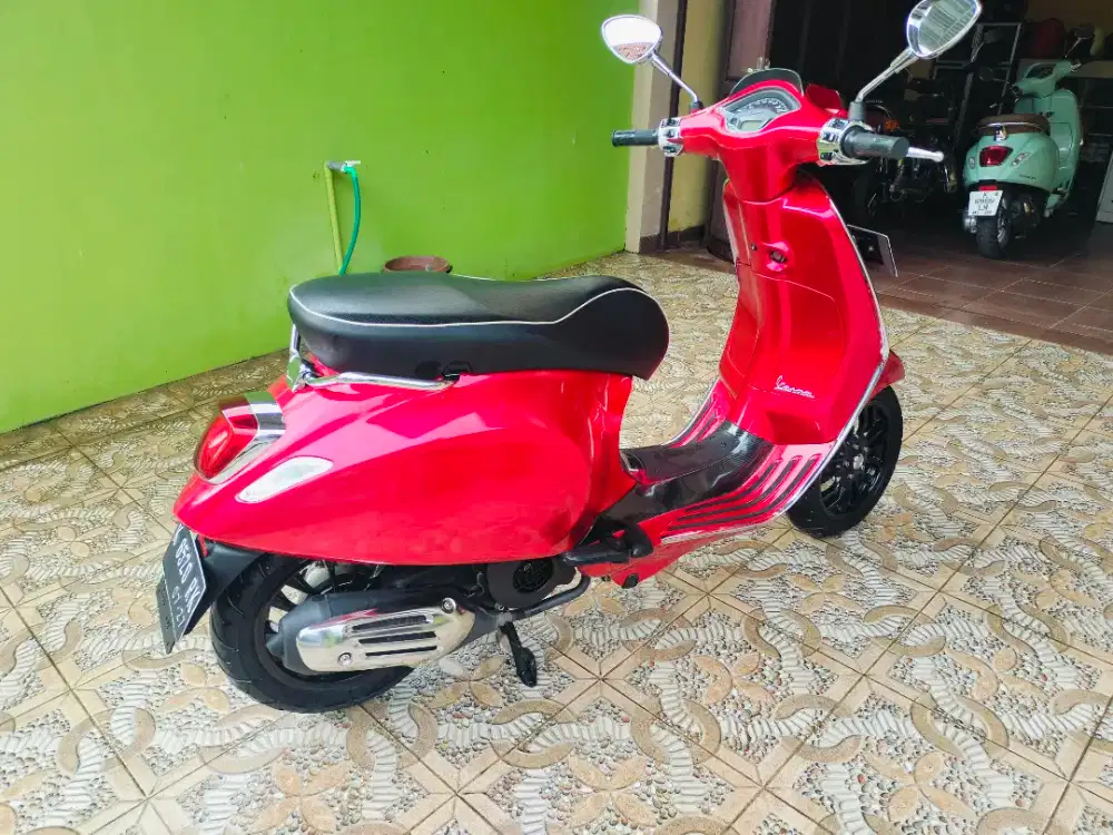 Jual Vespa Sprint 150 Istimewa