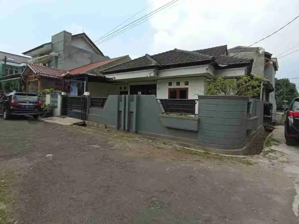 RUMAH HOEK ‼️ GRIYA BINTARA INDAH