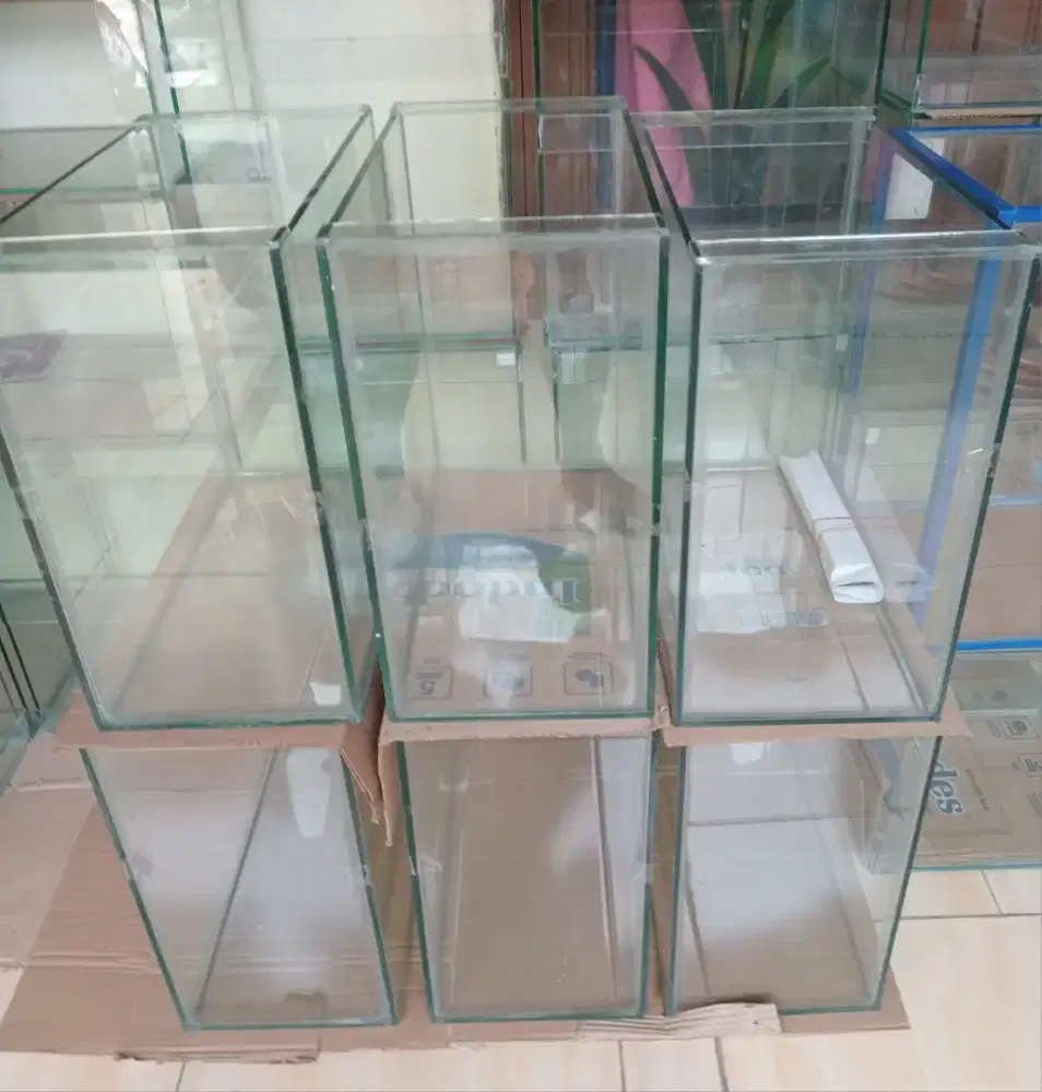 Aquarium ikan hias 40x20x35