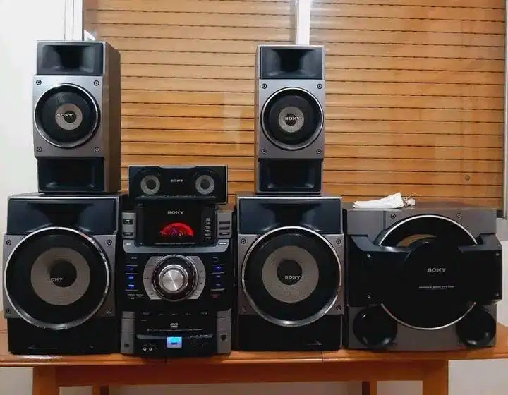 Sony MHC-GN1300D