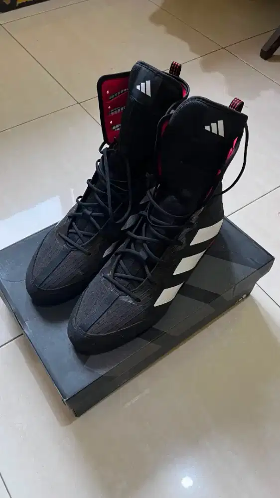 Sepatu boxing adidas hog 4 ukuran 44 2/3