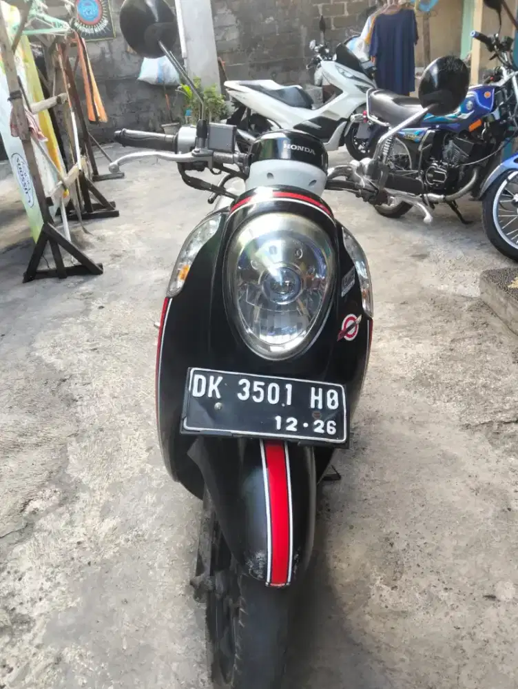 Scoopy 2016 lengkap hidup