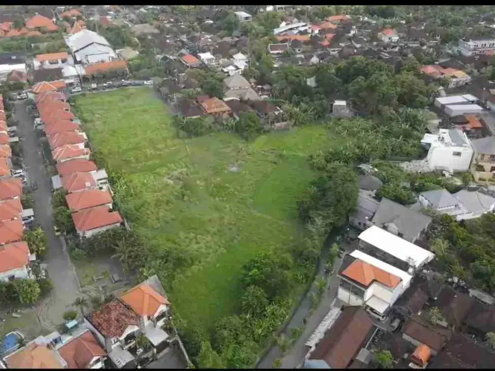 TANAH KOMERSIAL DEKAT SEMINYAK DI JALAN TANGKUBAN PERAHU KEROBOKAN KELOD KUTA UTARA