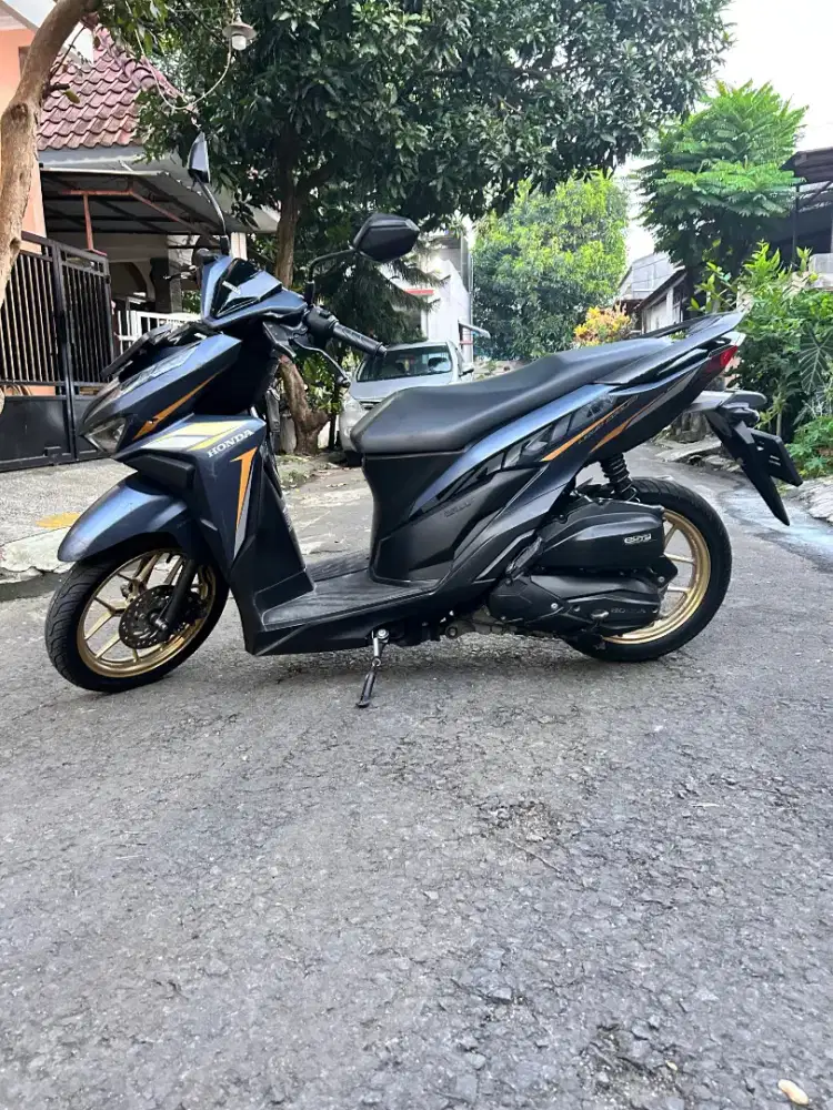Honda Vario 125 Biru Doff 2022
