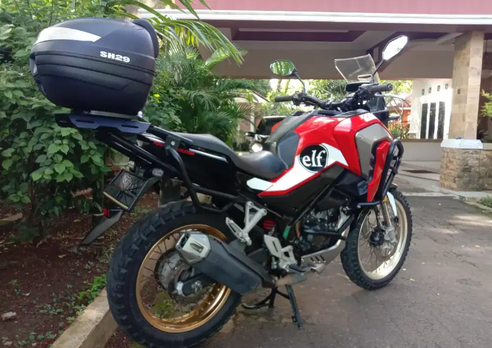 Honda CBX 150 - 2022