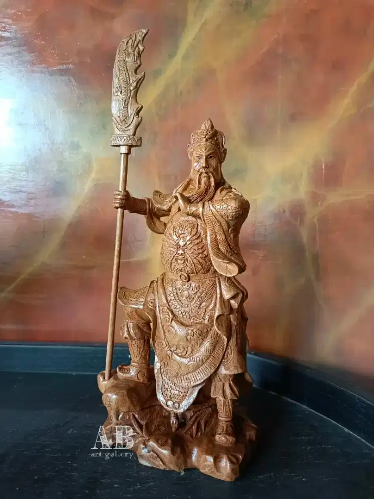 Patung Kwan Kong Ukiran Kayu Jati