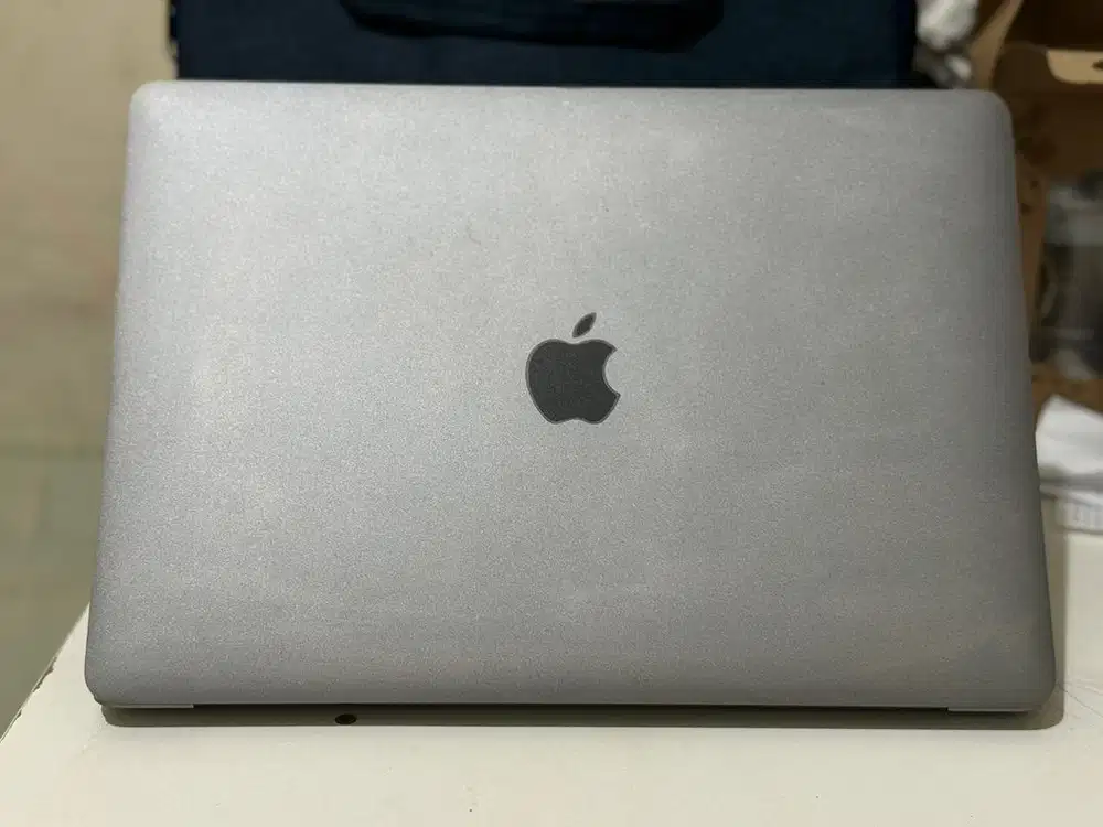 Macbook Air M1 256 SSD ( Grey )