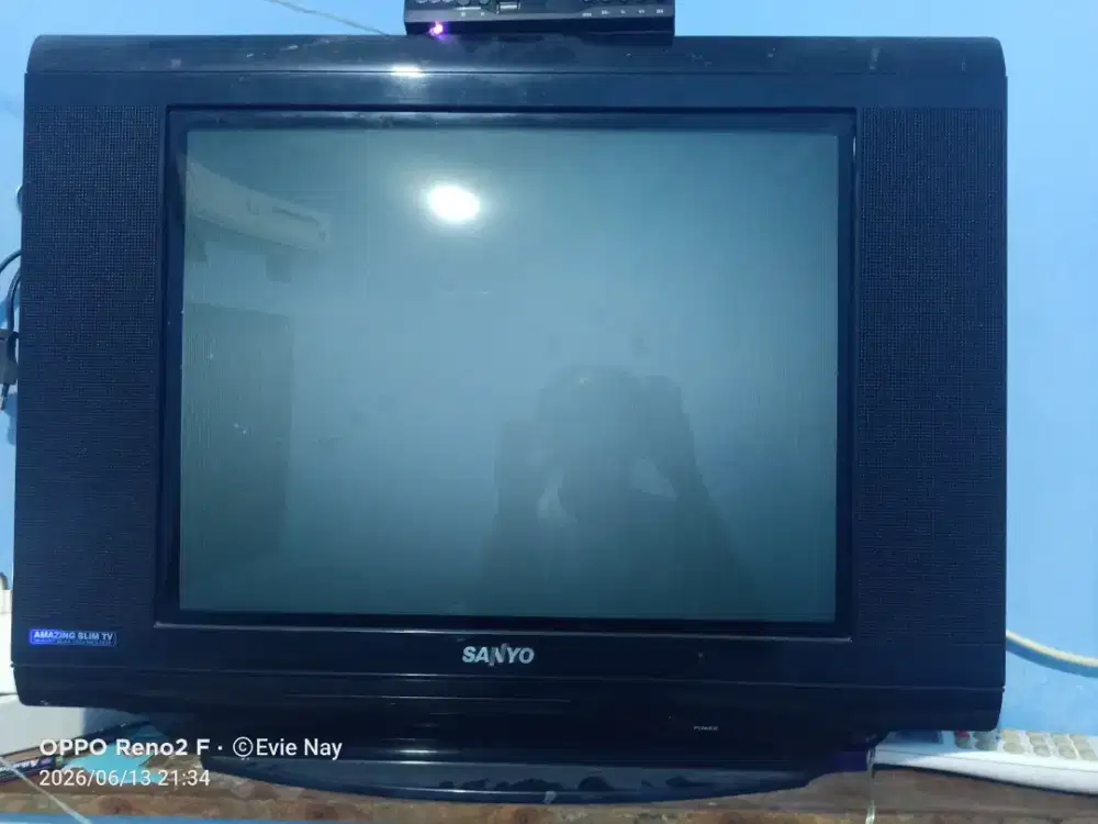 Tv Sanyo slim 21 in