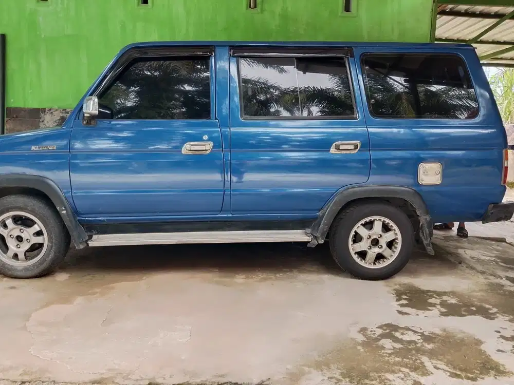 Toyota Kijang Super KF 52 Tahun 1995