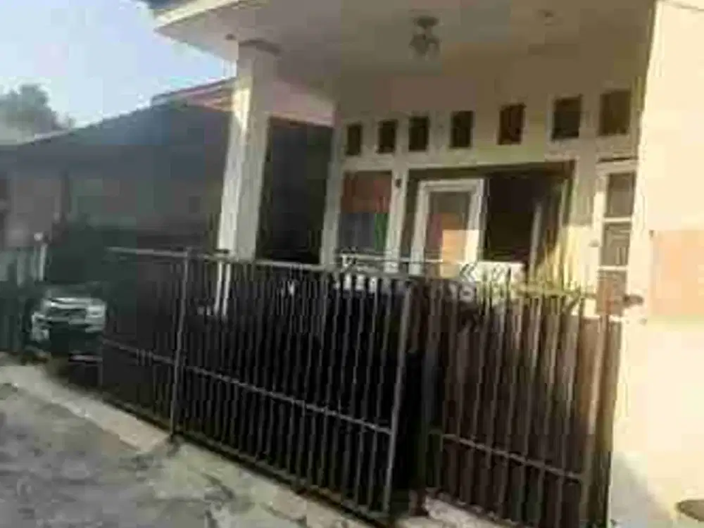Rumah siap huni luas tanah 103 akses mobil jagakarsa