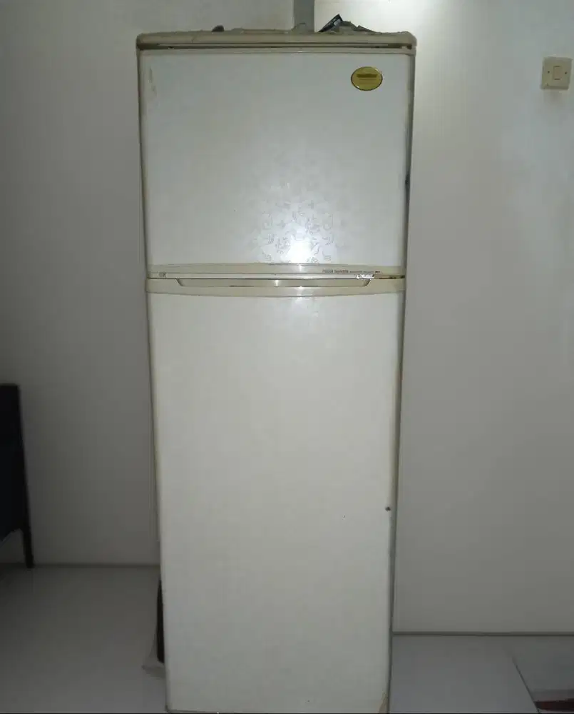 Kulkas Murah 2 Pintu