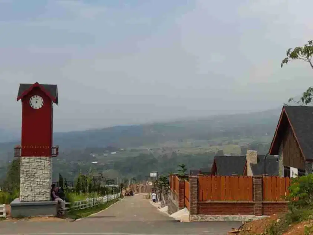 Jual Tanah SHM Gaya Eropa View Terindah Gunung dan sawah Ada PADEL, MINI SOCCER dan MINI ZOO dekat Sentul, Cileungsi, Cikarang, Bekasi, Jakarta, Depok, Tangerang