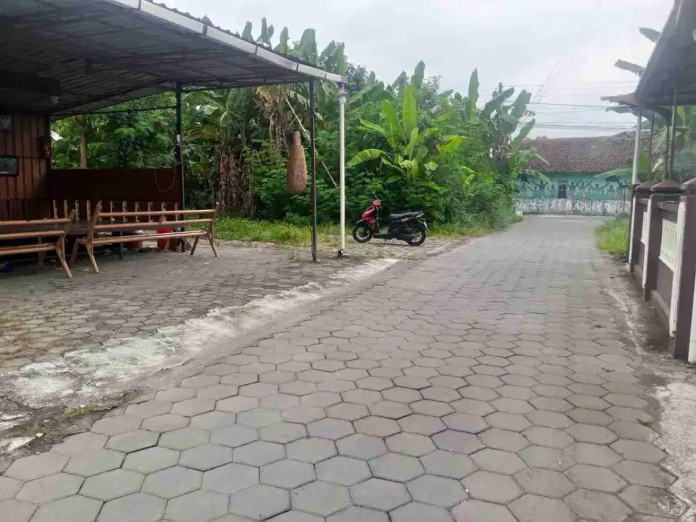 Tanah Strategis Area Dalam Ringroad Di Pugeran Timur Kampus UPN Seturan