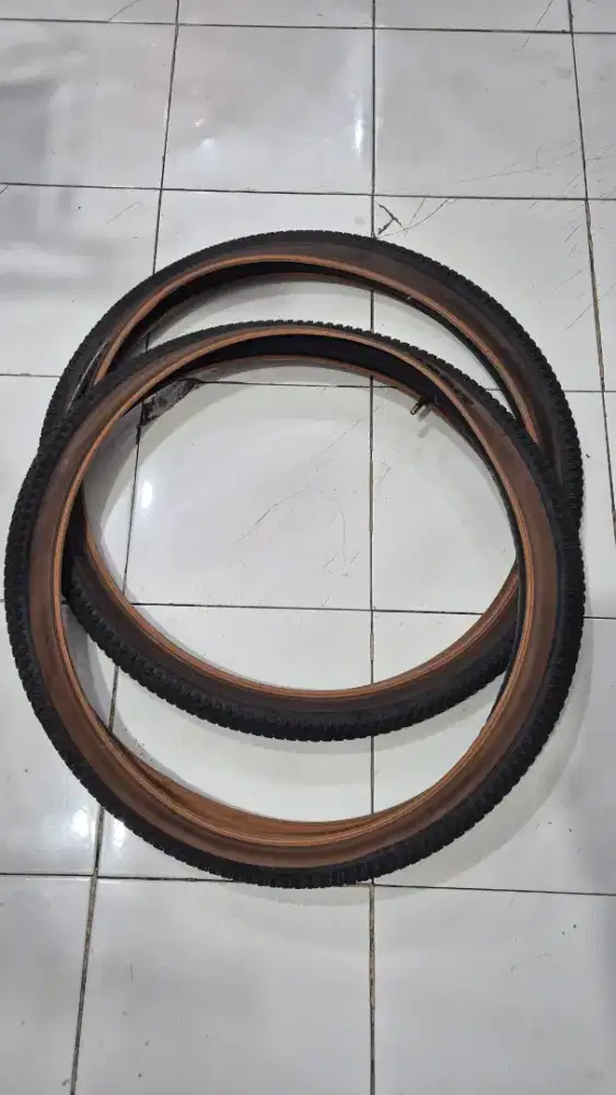 Ban sepeda Kalcer CST Jack Rabbit 26 x 2.10