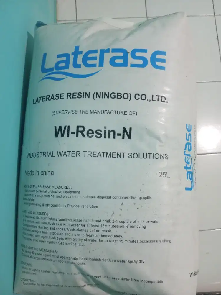 Media resin laterasi