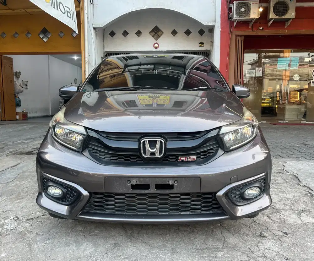 (TDP 26 JUTA!) Honda New Brio 1.2 RS Manual CKD Abu - Abu Baja 2018
