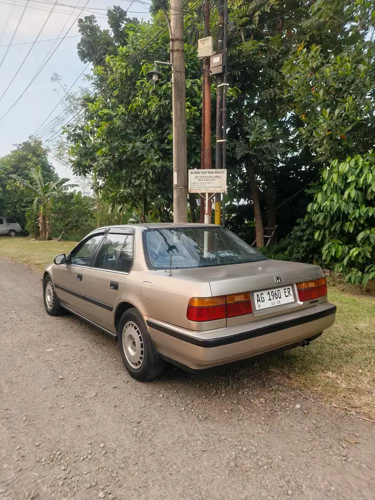 Honda Accord 1990 Bensin