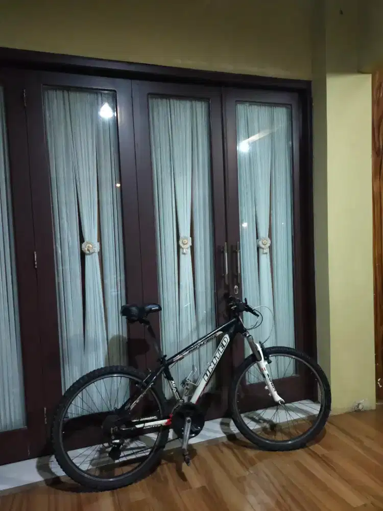 Sepeda united mtb