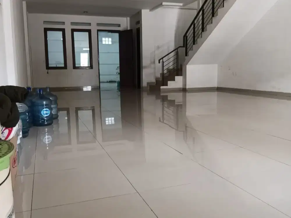Ruko Batununggal Indah 3 Lantai Full Bangunan