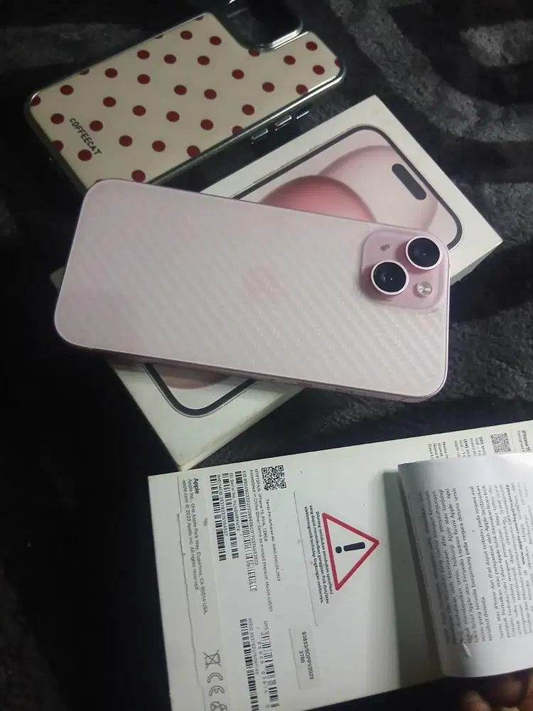 iphone 15 basic pink