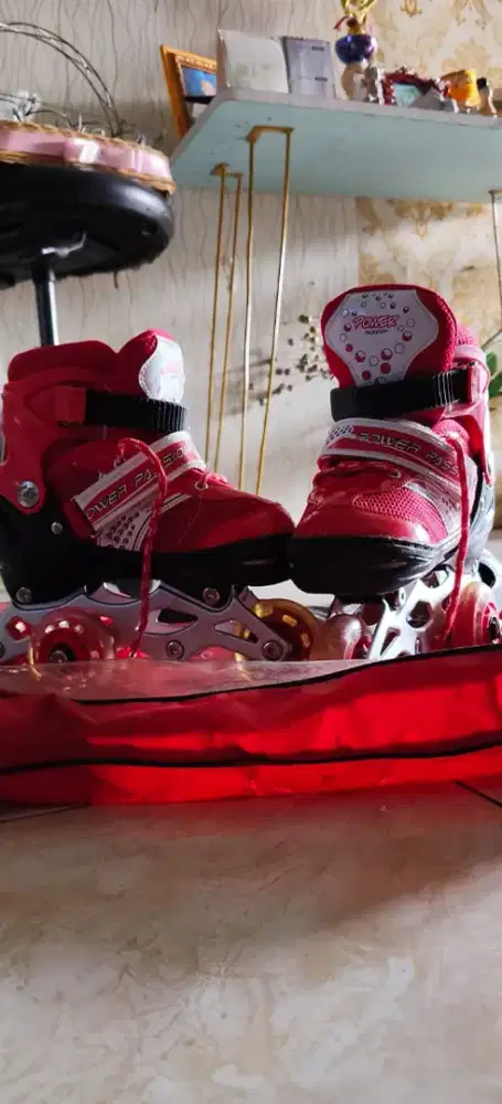 Dijual sepatu roda